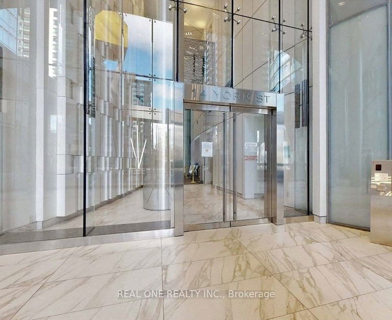 home for lease on 2506-14 York Street