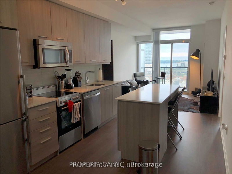 home for lease on 1606-105 George Street
