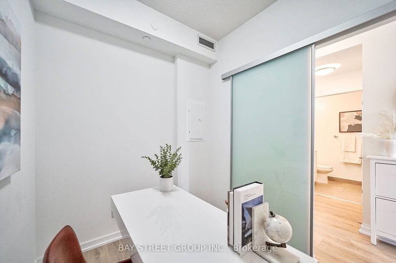  1106 - 32 Forest Manor Rd  Toronto, M2J 0H2 | Image 10