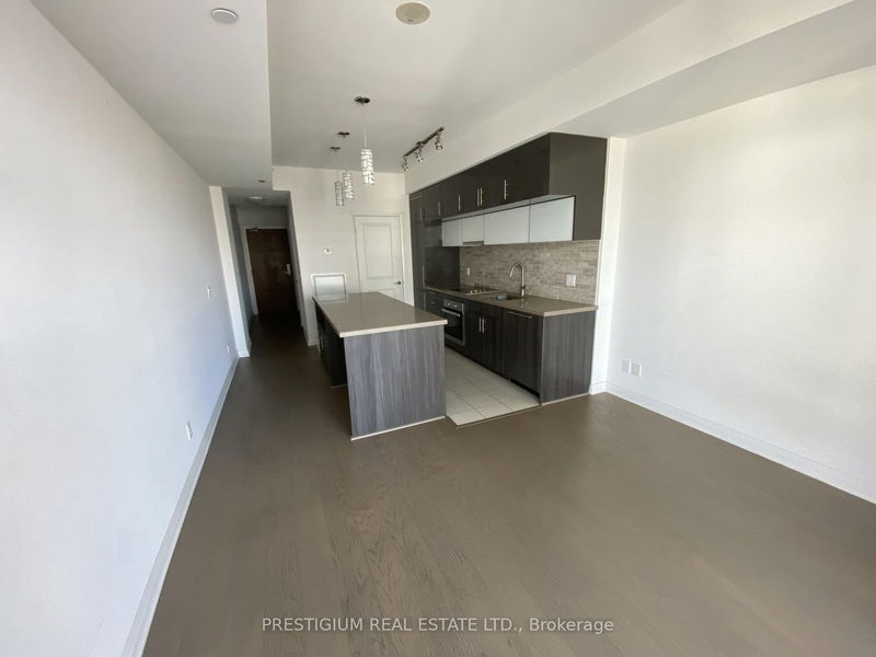 home for lease on 2409-8 Mercer Street