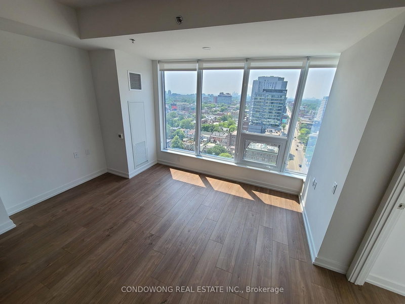 1704 - 203 College St, Toronto, M5T 0C8 | Image 3