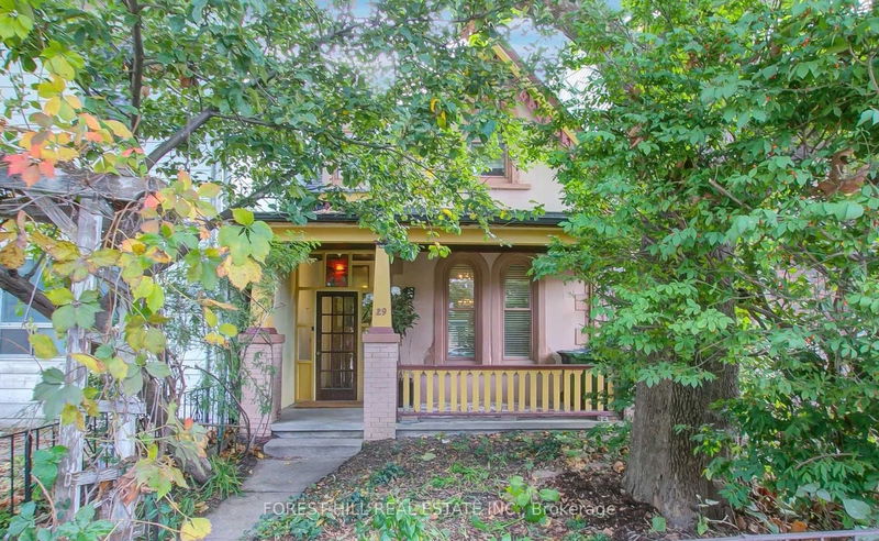 home for lease on 29 Lippincott Street