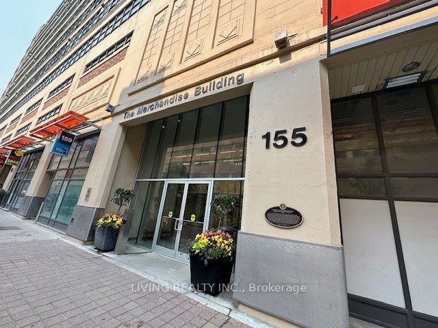 home for lease on 923-155 Dalhousie Street