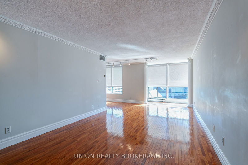 home for sale on 622-95 Prince Arthur Avenue