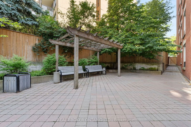  611 - 300 Balliol St  Toronto, M4S 3G6 | Image 34