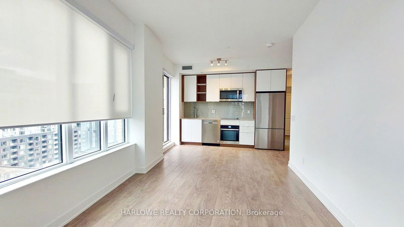 home for lease on 1122-543 Richmond Street W