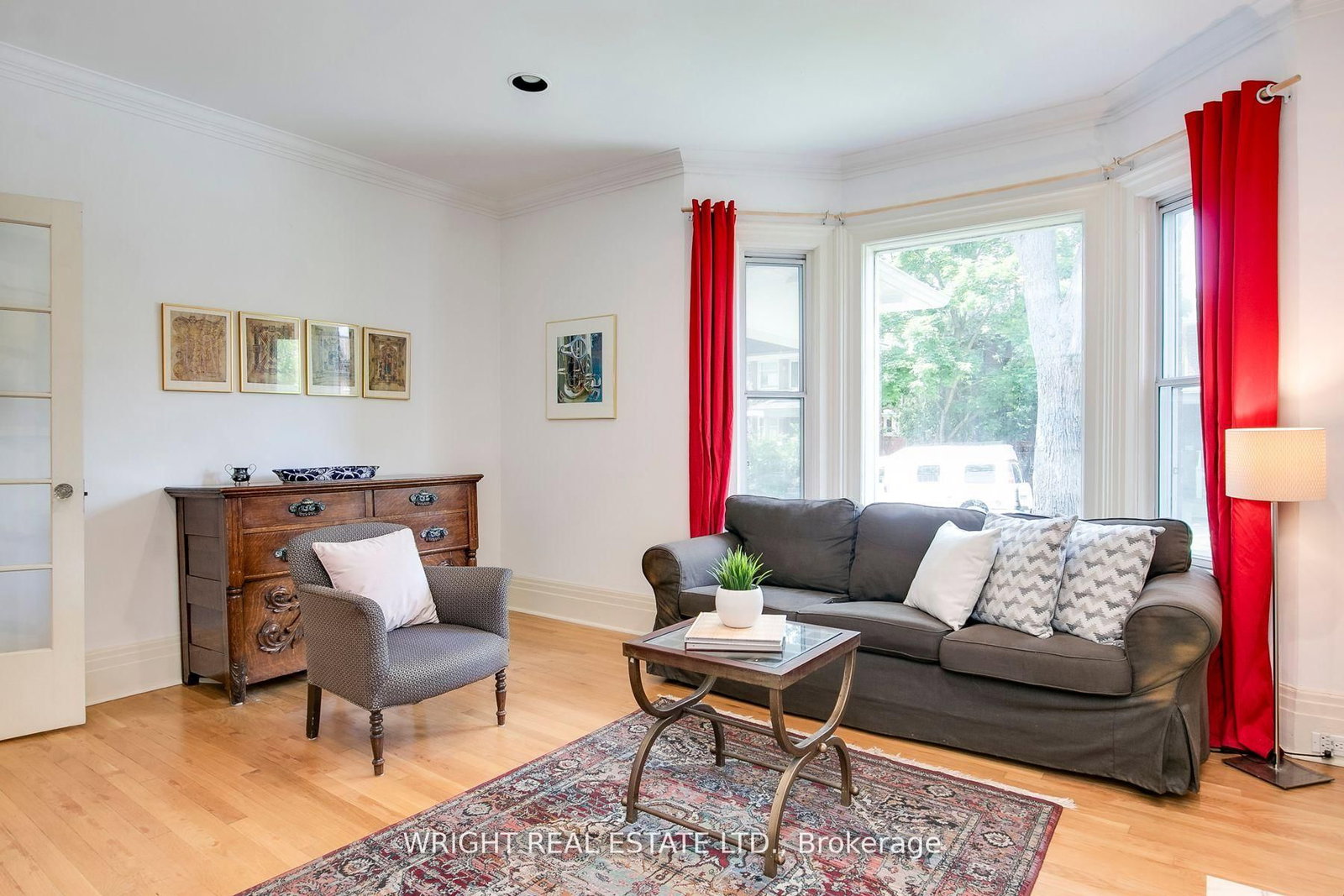 Listing Image 7