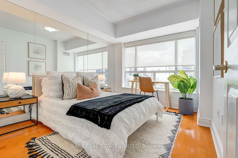  1612 - 889 Bay St  Toronto, M5S 3K5 | Image 28