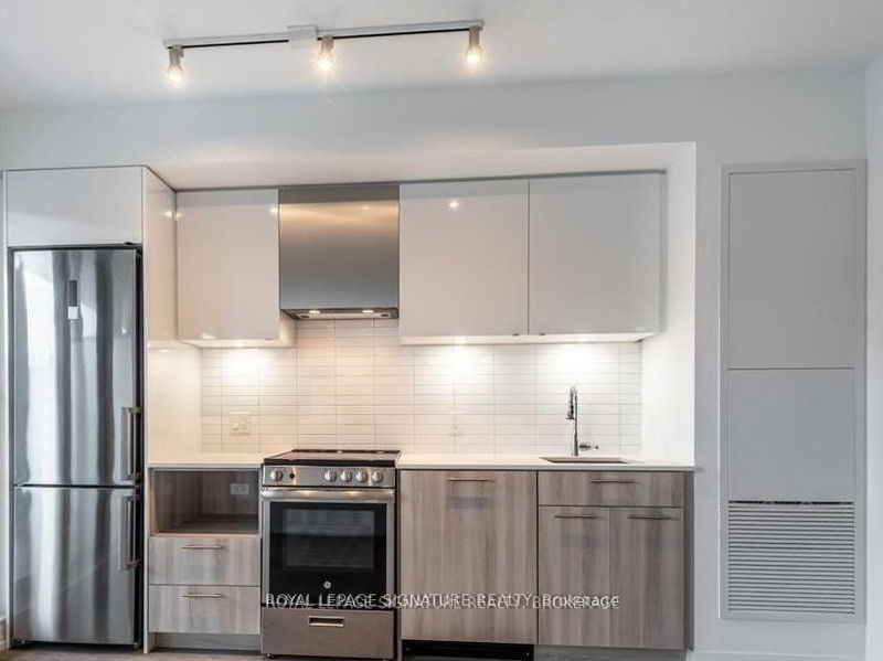 home for lease on 2113-251 Jarvis Street