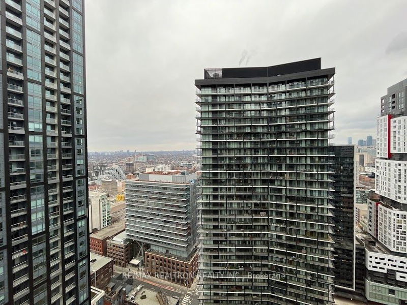  3001 - 101 Peter St  Toronto, M5V 0G6 | Image 23