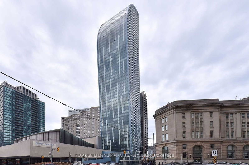 home for lease on 3111-8 The Esplanade