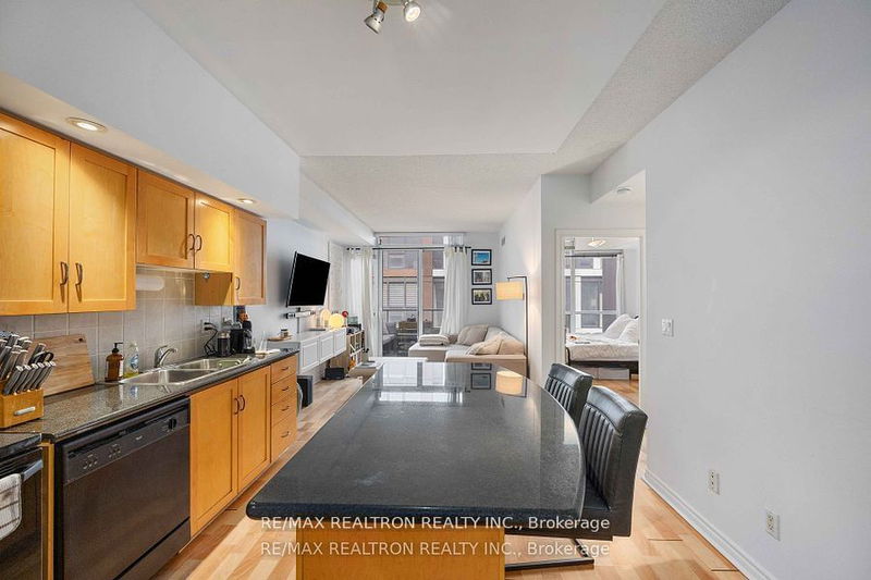 home for sale on Ph24-270 Wellington Street