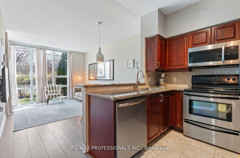  108 - 3830 Bathurst St  Toronto, M3H 6C5 | Image 18