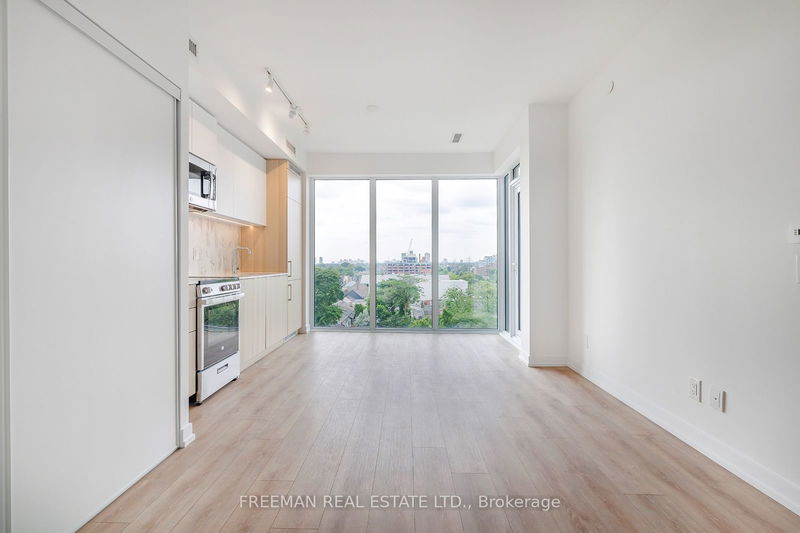  606 - 500 DUPONT St  Toronto, M6G 1Y7 | Image 4