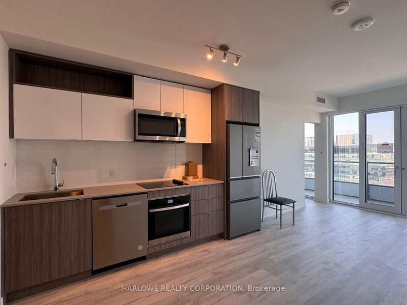 home for lease on 2303 E-70 Princess Street