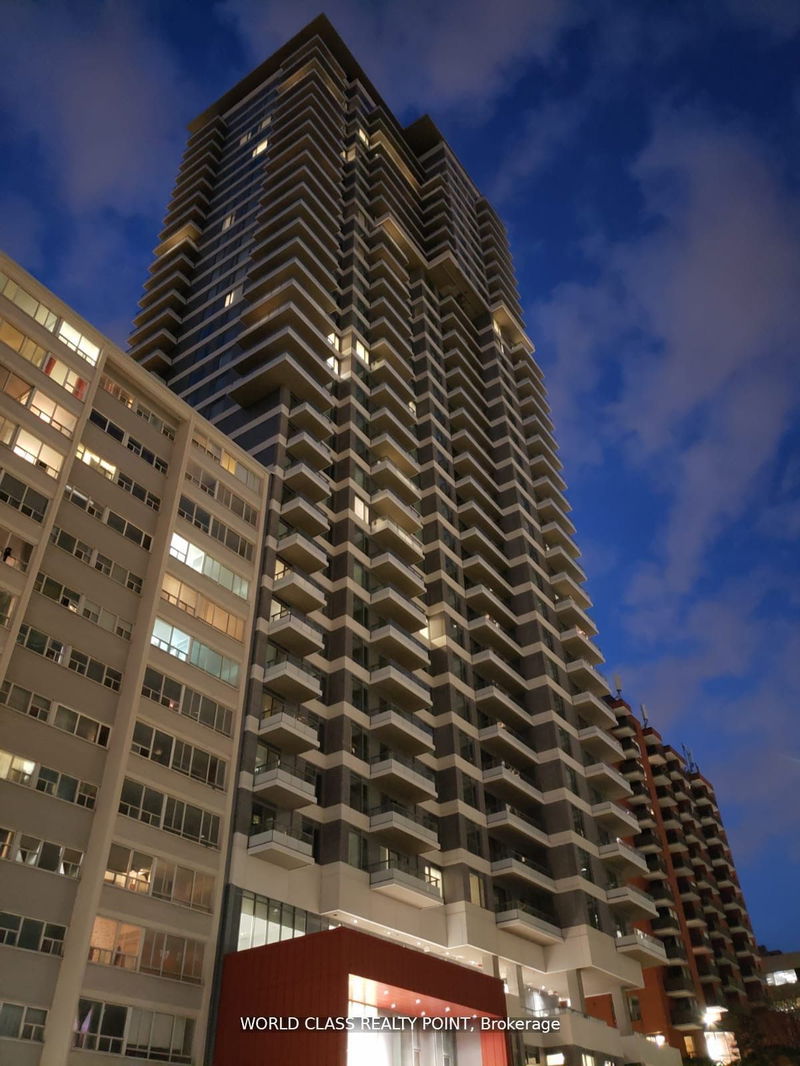 home for lease on 1017-50 Dunfield Avenue