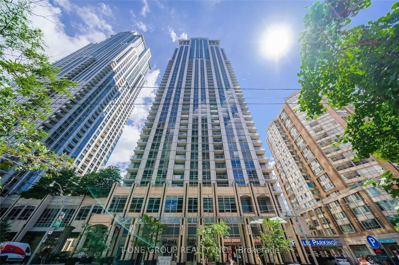 home for lease on 3808-761 Bay Street