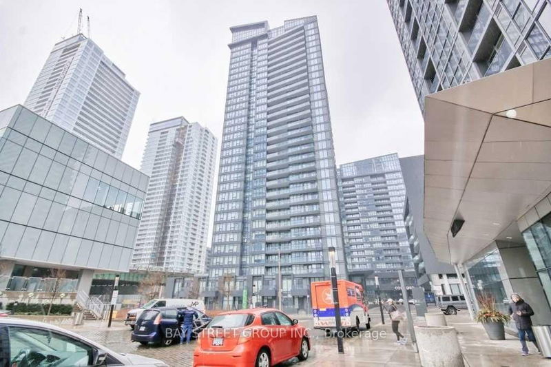 home for lease on 208-70 Queens Wharf Road