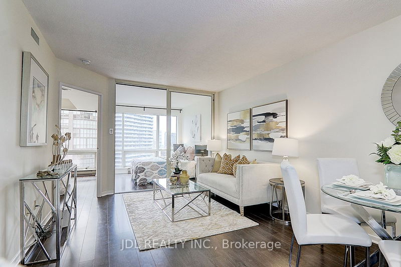 home for sale on 2312-1001 Bay Street