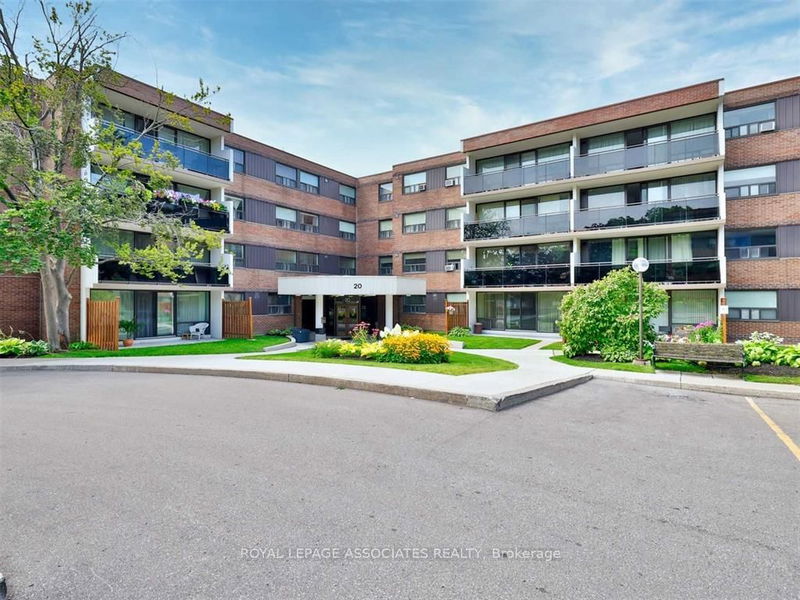 home for lease on 308-20 Sunrise Avenue