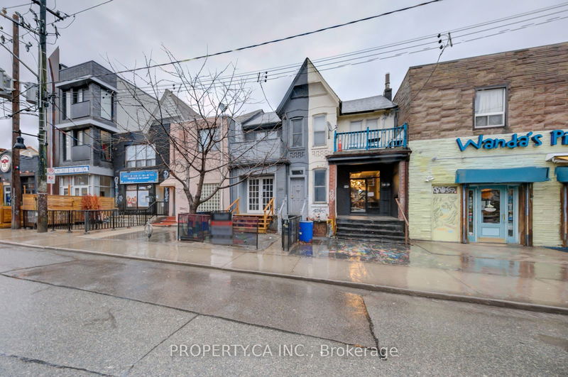 home for lease on Upper-293 Augusta Avenue
