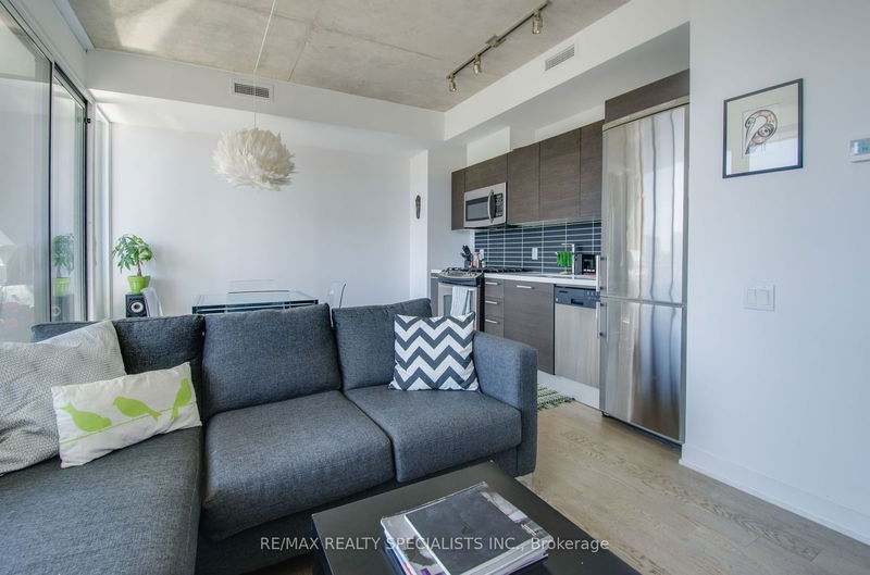  318 - 318 King St E Toronto, M5A 1K6 | Image 11