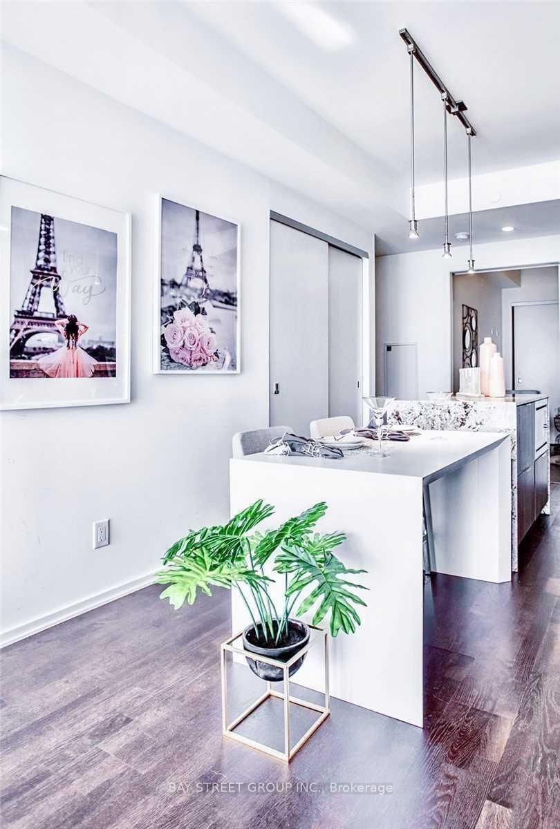 1 Bloor Street E, Unit 4508 - Photo 9