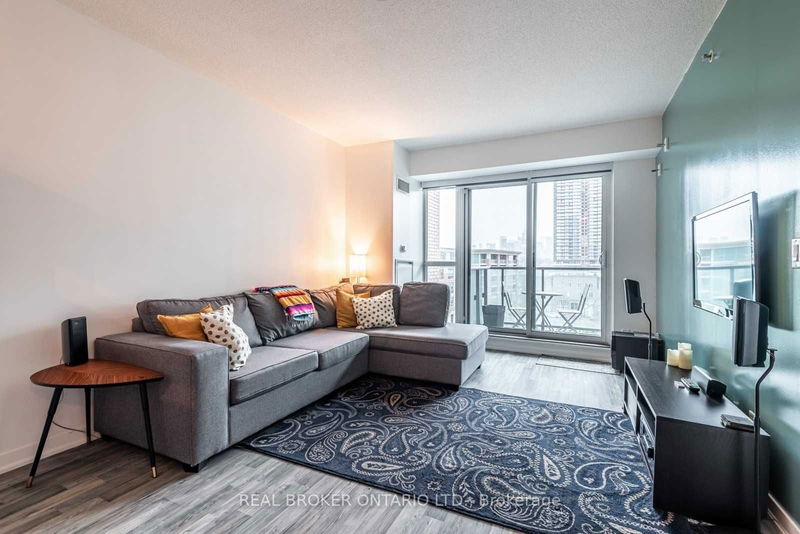 home for lease on 613-69 Lynn Williams Street