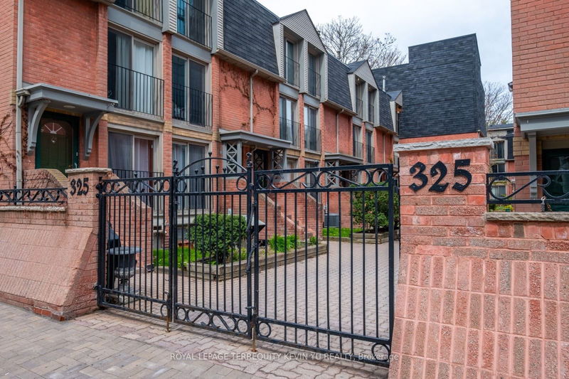 home for lease on 27-325 Jarvis Street
