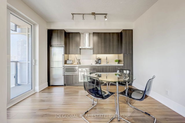 3105 - 300 Front Street