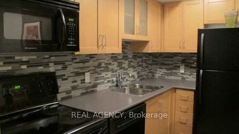 home for lease on 807-46 Western Battery Road