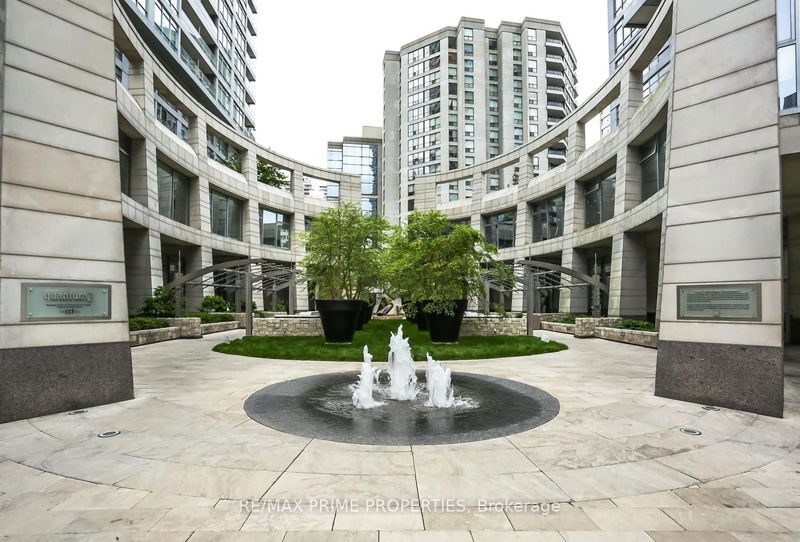 home for lease on 2309-2191 Yonge Street