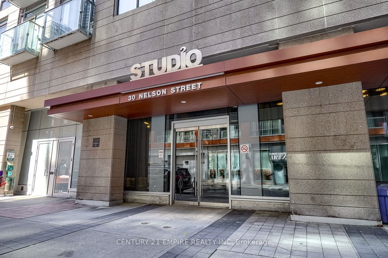  325 - 30 Nelson St  Toronto, M5V 0H5 | Image 2