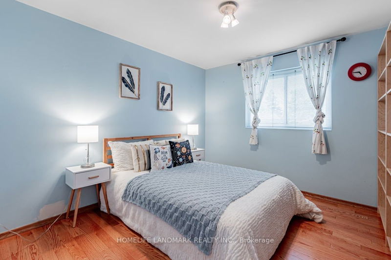 34 Elfindale Cres  Toronto, M2J 1B5 | Image 21