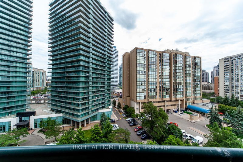  1001 - 23 Lorraine Dr  Toronto, M2N 6Z6 | Image 25