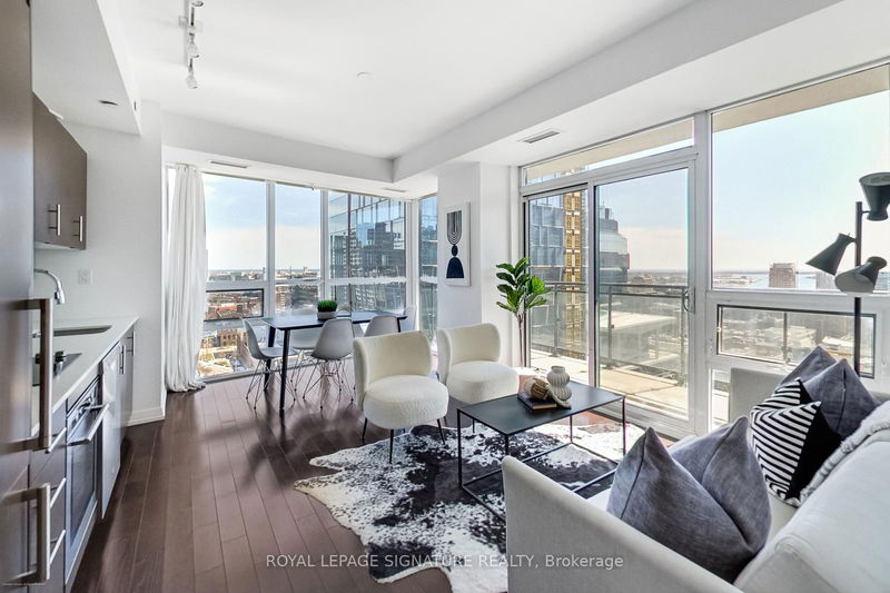 home for sale on 2111-460 Adelaide Street E