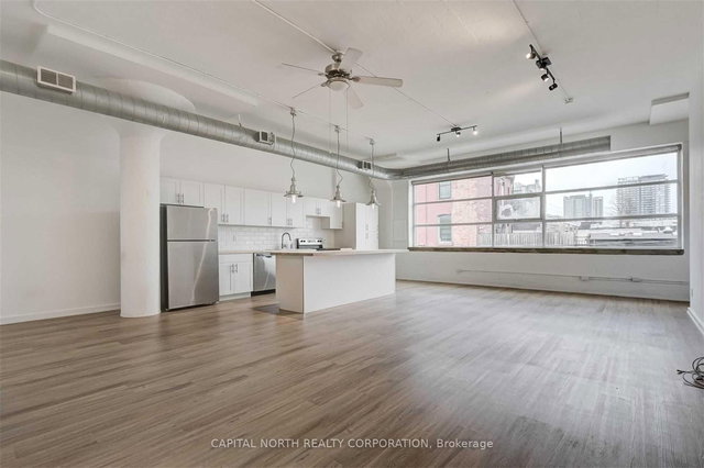 206 - 365 Dundas Street E