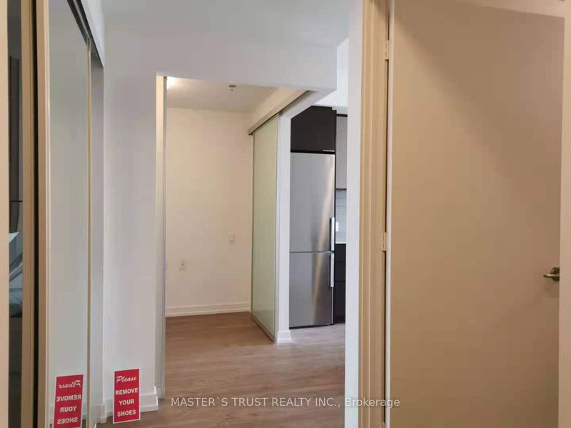 1601 - 203 College St, Toronto, M5T 1P9 | Image 3