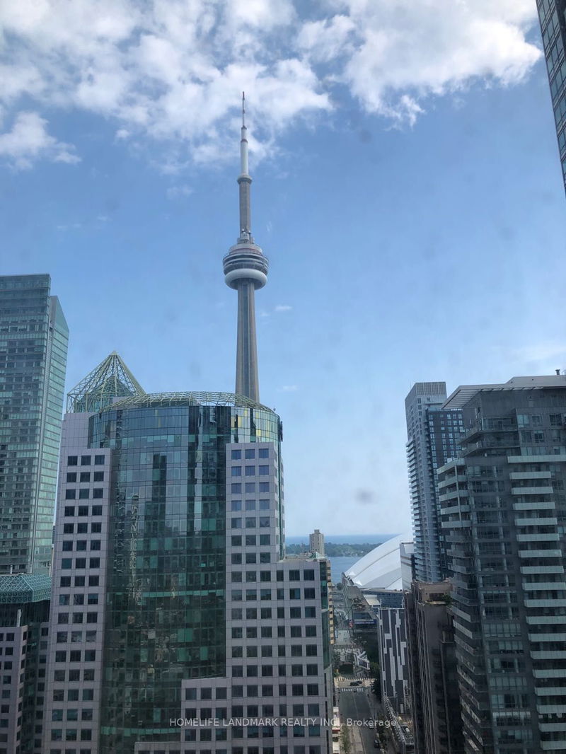 home for lease on 2504-99 John Street