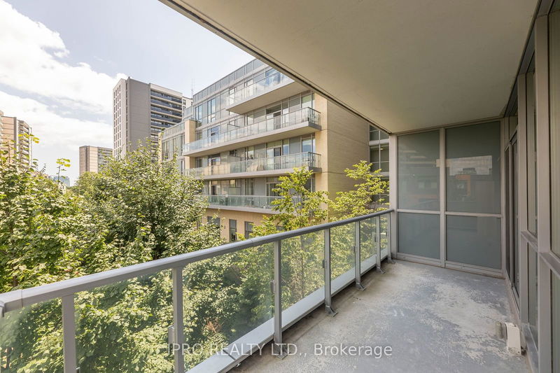  203 - 62 Forest Manor Rd  Toronto, M2J 0B6 | Image 32