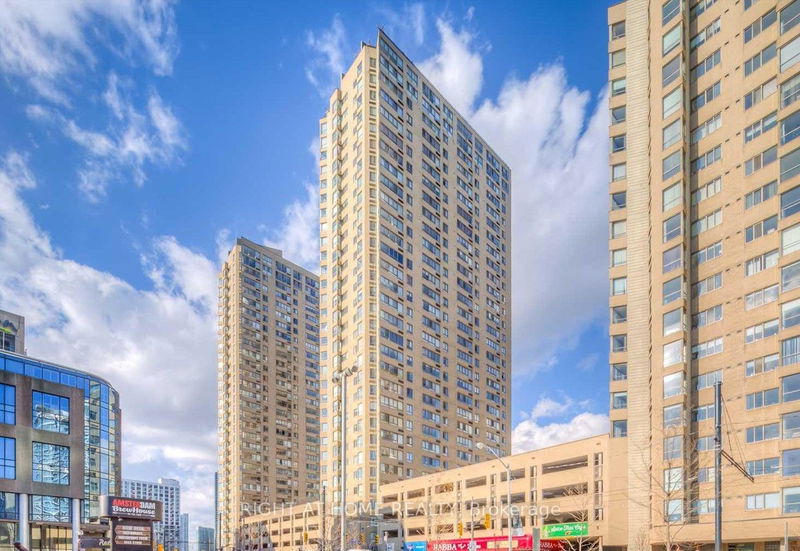 home for lease on 2502-260 Queens Quay W