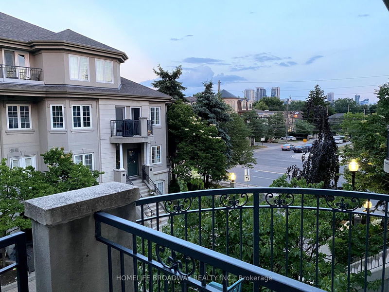 home for lease on B38-108 Finch Avenue W