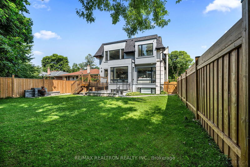 225 Northwood Dr  Toronto, M2M 2K5 | Image 38