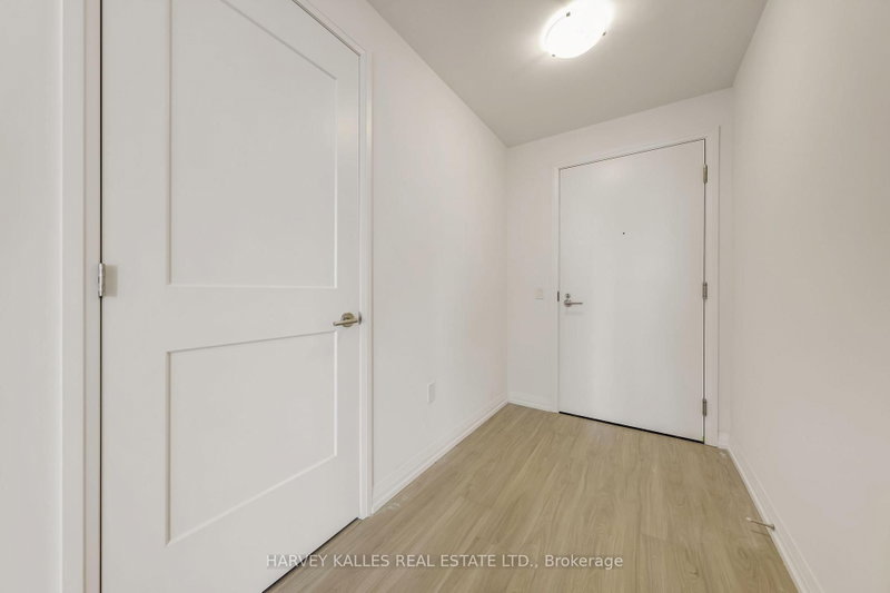 Room1