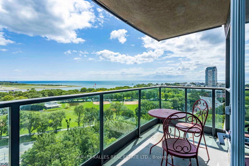 home for lease on 1608-219 Fort York Boulevard