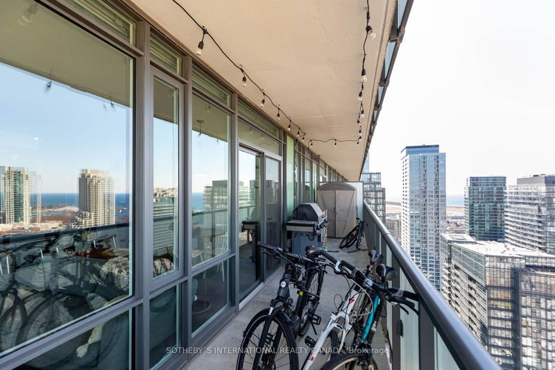  2502 - 170 Fort York Blvd  Toronto, M5V 0E6 | Image 31