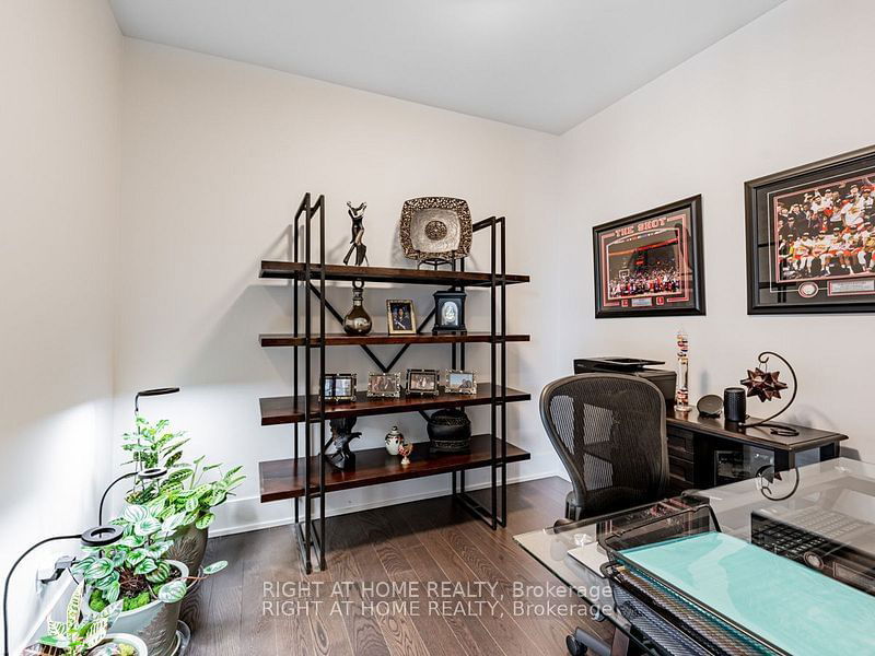  PH10 - 1 Edgewater Dr  Toronto, M5A 0L1 | Image 7