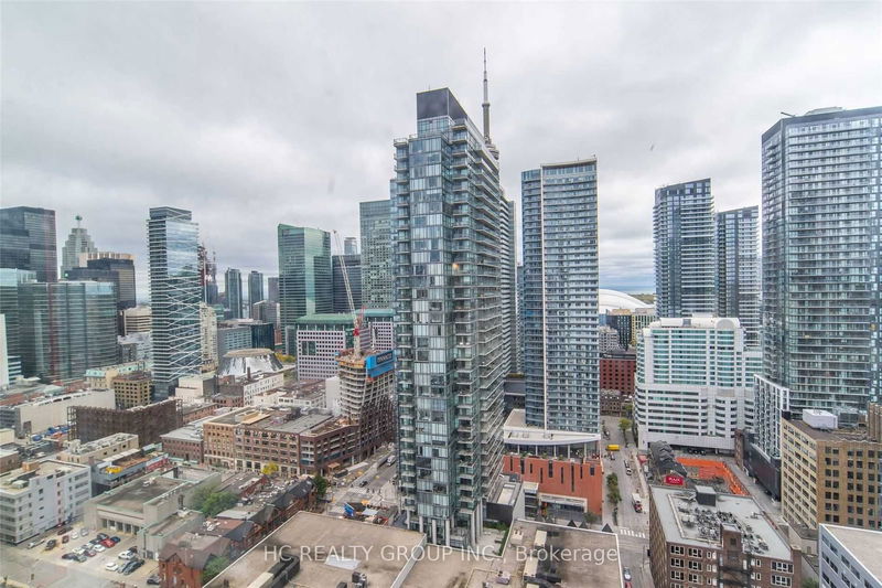 home for lease on 2907-318 Richmond Street W