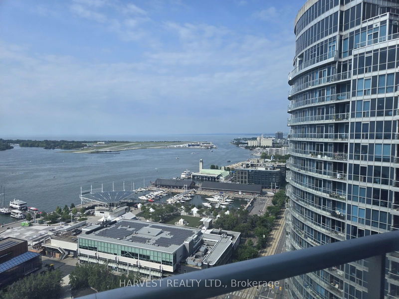home for lease on 2508-208 Queens Quay W