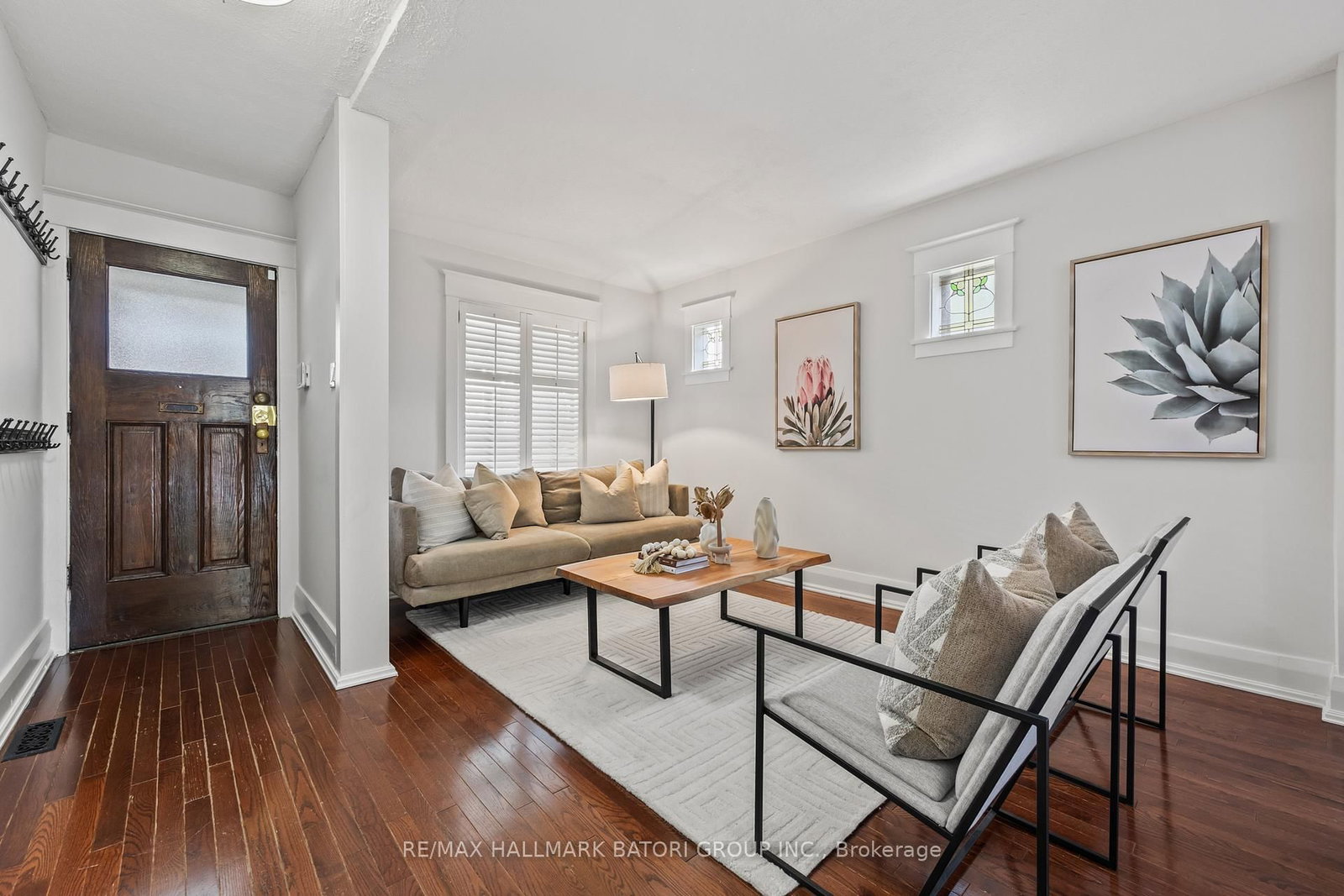 Listing Image 3